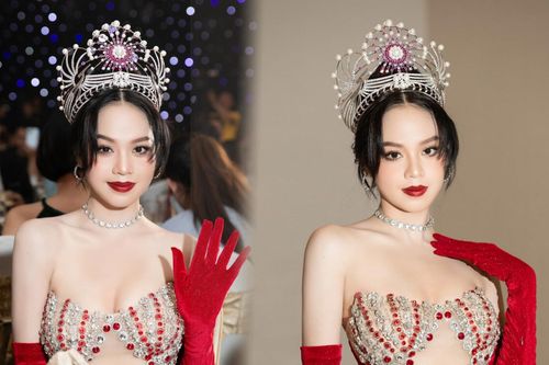 Hoa hậu Thanh Thủy diện đầm xuyên thấu, đánh son đỏ rực: Hoa hậu Việt Nam chính thức bùng nổ visual