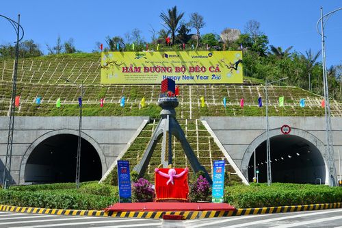 Những cổ phiếu nào sẽ hưởng lợi từ xu hướng tăng tốc giải ngân đầu tư công?