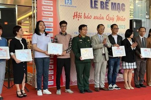 Hội Báo Xuân Hà Nội 2023 thành công tốt đẹp