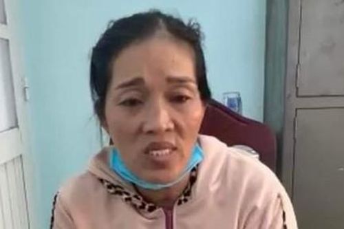 Bắt người phụ nữ 'dụ' học sinh lớp 1 để chiếm đoạt đôi bông tai vàng