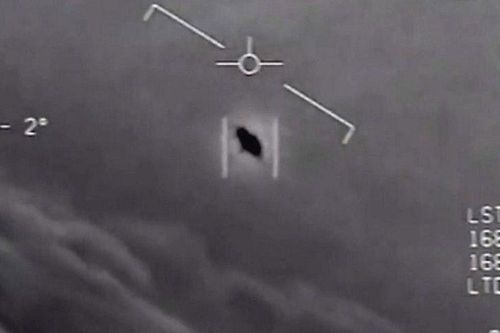 Phần lớn báo cáo UFO được Mỹ xác định là bóng bay