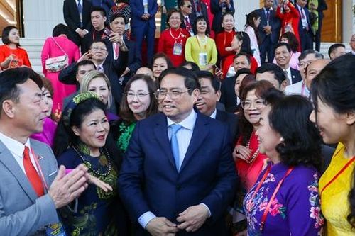Thủ tướng: Đưa Việt Nam đến gần hơn với thế giới và mang thế giới đến gần hơn với Việt Nam