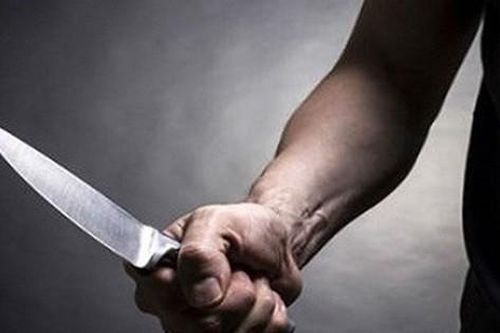 Vợ liệt nửa người bị chồng chém tử vong