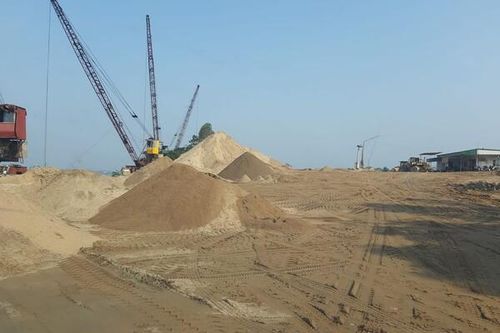 Khai thác cát vượt công suất, 2 doanh nghiệp ở Nghệ An bị phạt gần 2 tỷ đồng