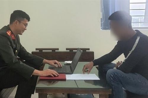 Khuyên người khác 'cân nhắc trước khi kết hôn', bị phạt 7,5 triệu đồng