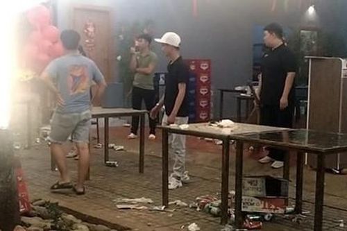 Đồng Nai: Truy xét nhóm thanh niên hỗn chiến loạn xạ tại quán nhậu