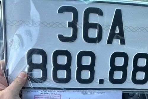 Ai là chủ nhân của biển số ngũ quý 8 ở Thanh Hóa?