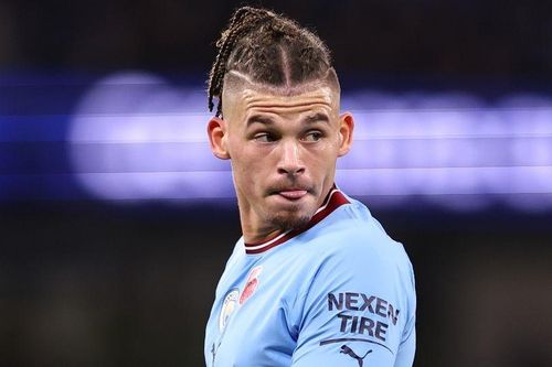 CĐV MU chế nhạo Kalvin Phillips thừa cân