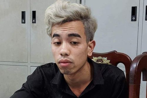 Cảnh sát lấy lời khai nghi phạm sát hại bạn gái cũ
