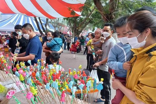 'Xuân yêu thương' với hàng ngàn suất quà dành tặng bệnh nhân nhi