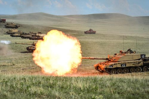 Nga bình luận về việc Anh gửi xe tăng chiến đấu chủ lực sang Ukraine