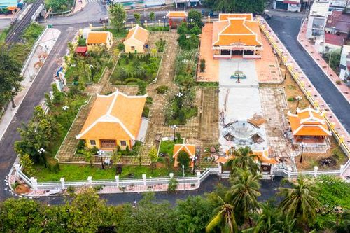 Trời Nam thương nhớ đất Thăng Long