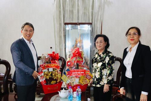 Bí thư Tỉnh ủy Nguyễn Hải Ninh thăm, chúc Tết lãnh đạo chủ chốt của tỉnh