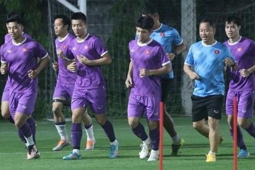 Đội tuyển Việt Nam khiến truyền thông Thái Lan 'việt vị'