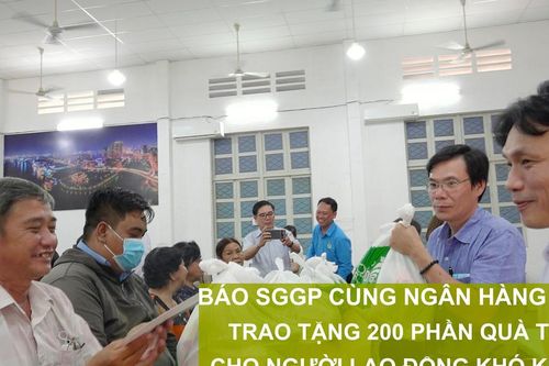 Báo SGGP cùng Ngân hàng BIDV trao tặng 200 phần quà Tết cho người lao động khó khăn