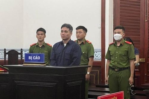Người đàn bà lạc lối và sự 'nổi loạn' của gã nhân tình