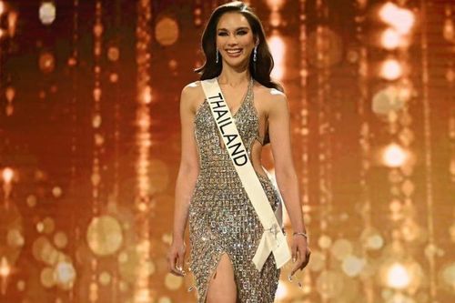 Bộ váy tái chế từ nắp lon nước ngọt của Hoa hậu Thái Lan tại Miss Universe gây sốt