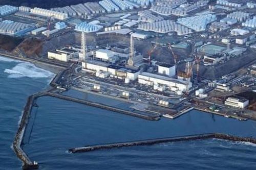 Nhật hoãn xả nước còn nhiễm phóng xạ ở Fukushima ra biển