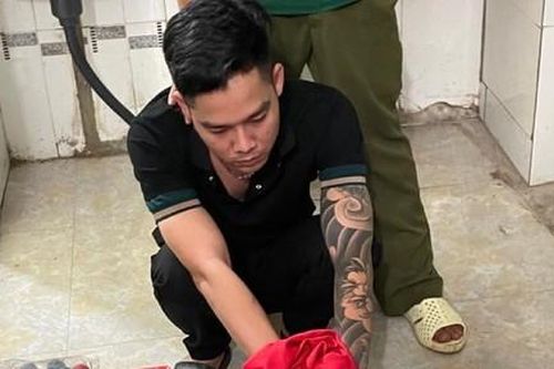 Đồng Nai: Bắt đối tượng bán pháo lậu, phát hiện thêm ma túy