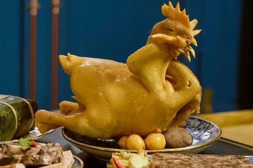 Cách luộc gà cúng đẹp cho mâm cỗ Tết