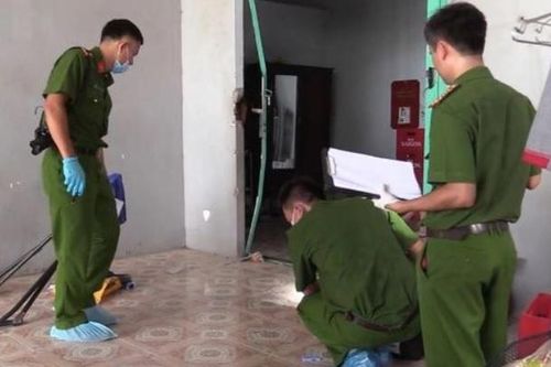 Chém hàng xóm nhập viện vì nghi vợ ngoại tình