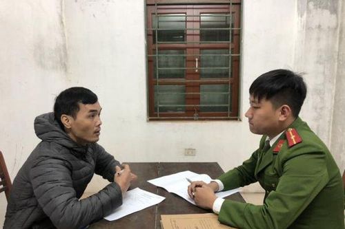 Bắt nhóm đối tượng mua bán người làm nhân viên quán karaoke