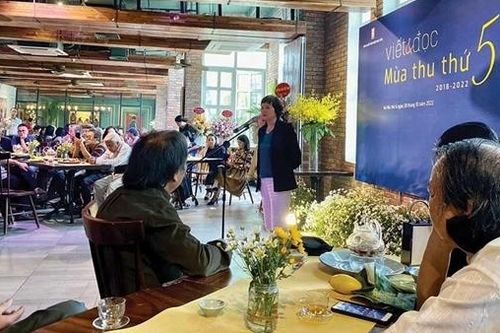 Cuộc hội ngộ của cái đẹp