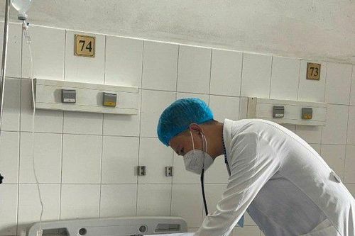 Cứu sống bệnh nhân vỡ túi phình động mạch tá tụy không cần phẫu thuật