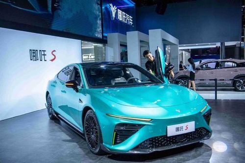 Thị trường xe điện tại Trung Quốc sôi động dịp cận Tết