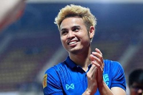 Bunmathan không tin ghi được bàn vào lưới Việt Nam