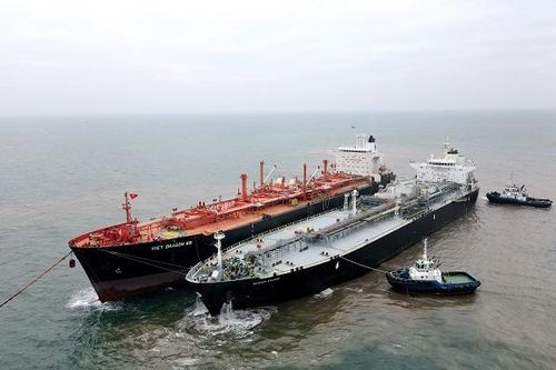 PV GAS Trading nhập chuyến hàng LPG lạnh đầu tiên
