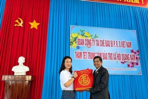Nhiều hoàn cảnh khó khăn tại Quảng Nam được chăm lo dịp Tết