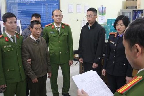Hạt trưởng Hạt Kiểm lâm huyện Tuần Giáo bị bắt