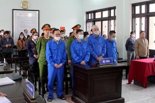 Các cựu lãnh đạo, cán bộ cảng Phú Bài tham ô lãnh án