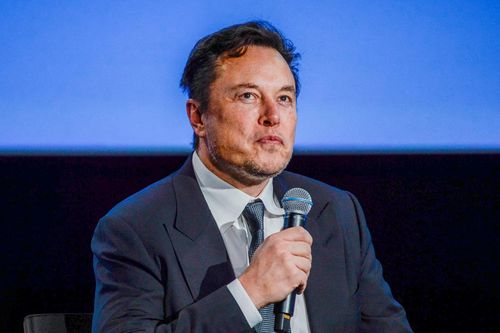 Tỷ phú Elon Musk nói được mời tới Davos, ban tổ chức bác bỏ
