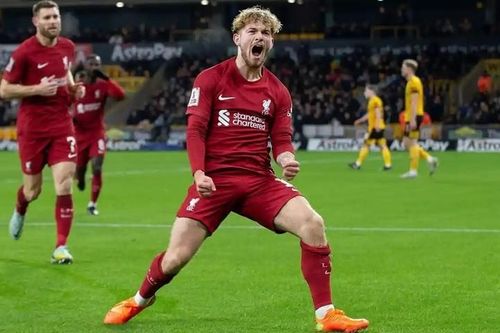 Elliott đưa Liverpool vào vòng 4 FA Cup