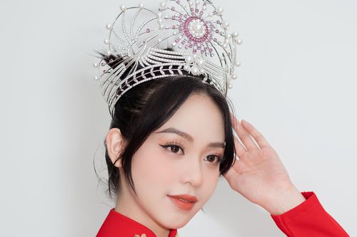 Trở về quê nhà, Hoa hậu Thanh Thủy được chào đón nồng nhiệt