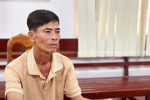 Bênh mẹ, con trai bị cha ruột đâm tử vong