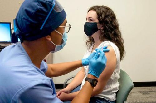 Vaccine ngừa virus hợp bào hô hấp của Moderna thử nghiệm đạt hiệu quả 83,7%