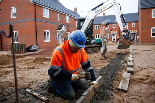 Anh thiếu 330.000 người lao động thời kỳ hậu Brexit