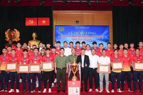 Hy vọng mới cho bóng đá CAND