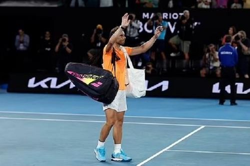 Vợ Nadal không cầm được nước mắt khi chồng dừng bước Australian Open