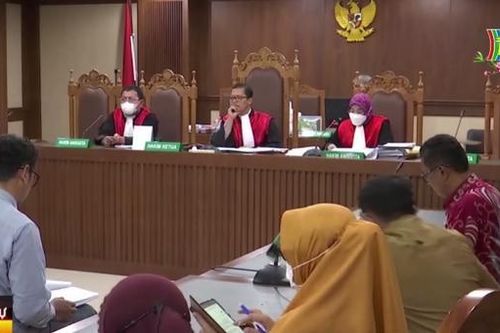 Indonesia mở phiên tòa liên quan đến thuốc ho có độc tố
