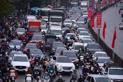 Giao thông Hà Nội thuận lợi trước kỳ nghỉ Tết Nguyên đán
