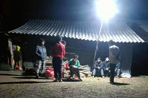 3 chị em ruột đuối nước thương tâm ngày giáp Tết