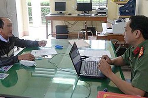 Phạt 7,5 triệu đồng người đăng sai sự thật vụ bé trai rơi xuống ống trụ bê tông