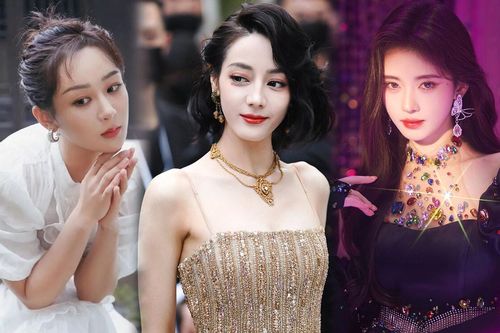 Không phải Dương Tử, Cúc Tịnh Y mới là người có thể đứng ngang hành với Địch Lệ Nhiệt Ba