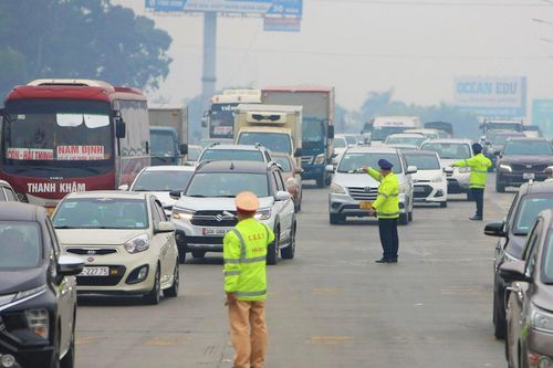 Hà Nội: Chủ động giúp đỡ người dân về quê đón Tết an toàn
