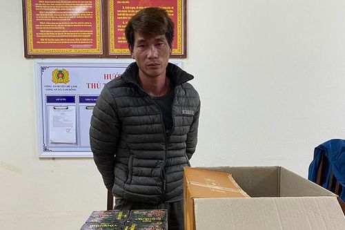 Phạt tù đối tượng buôn bán pháo tại huyện Mê Linh