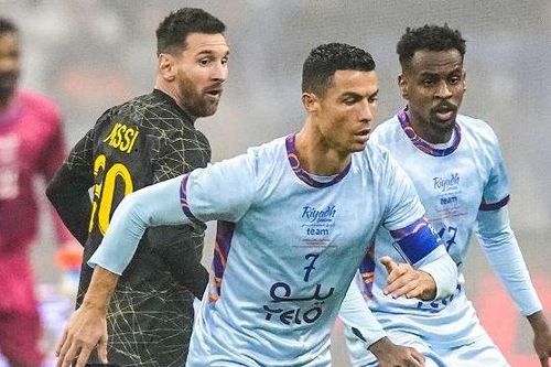 Phản ứng của Ronaldo khi gặp lại Messi